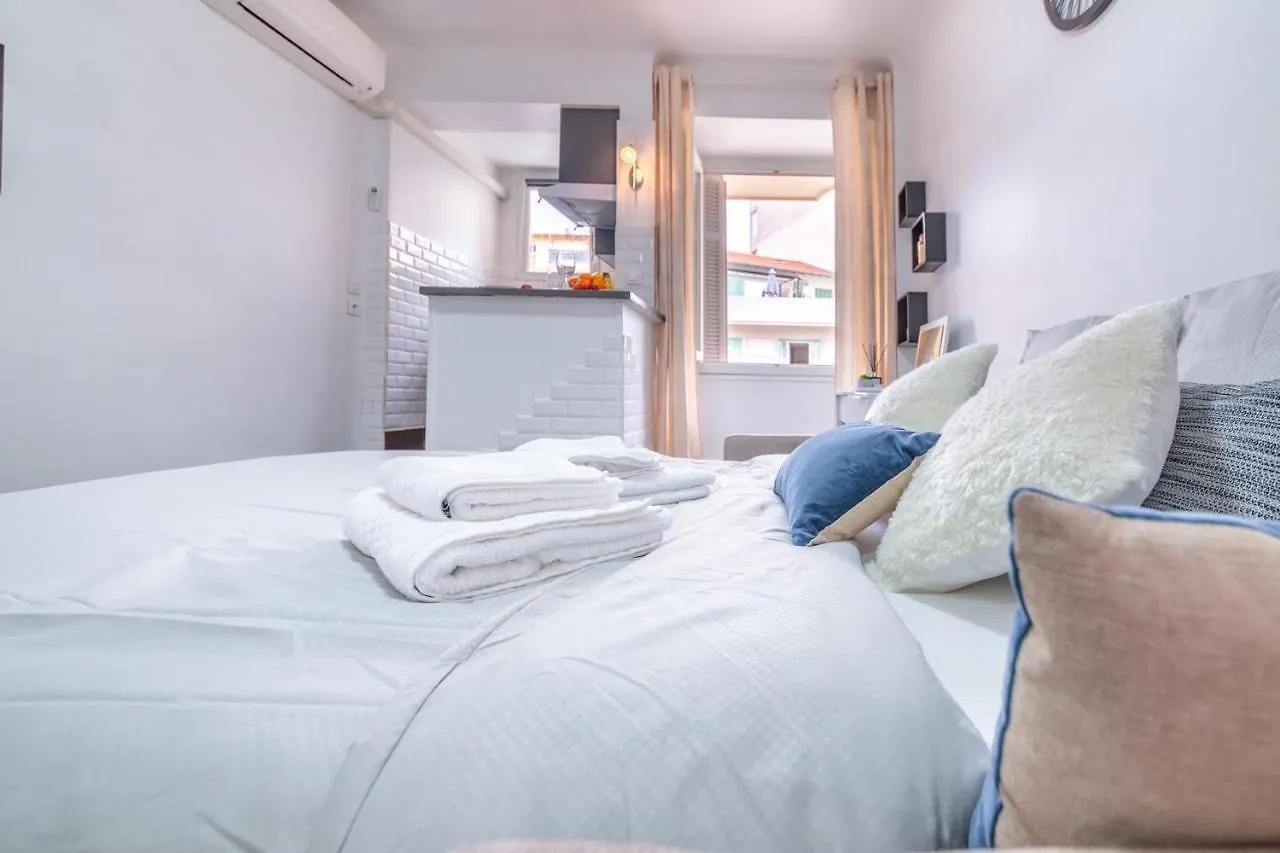 Beau Studio A 50M De La Plage Apartment Nice
